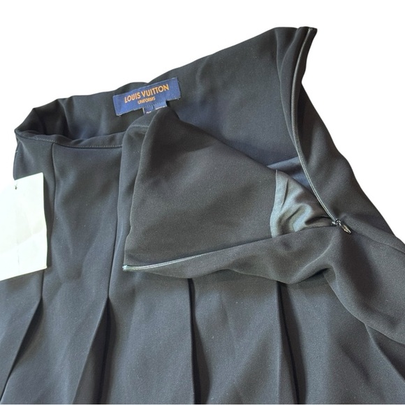 Louis Vuitton Uniforms Pleated Skirt size 36 (US 4) NWT - Picture 5 of 12